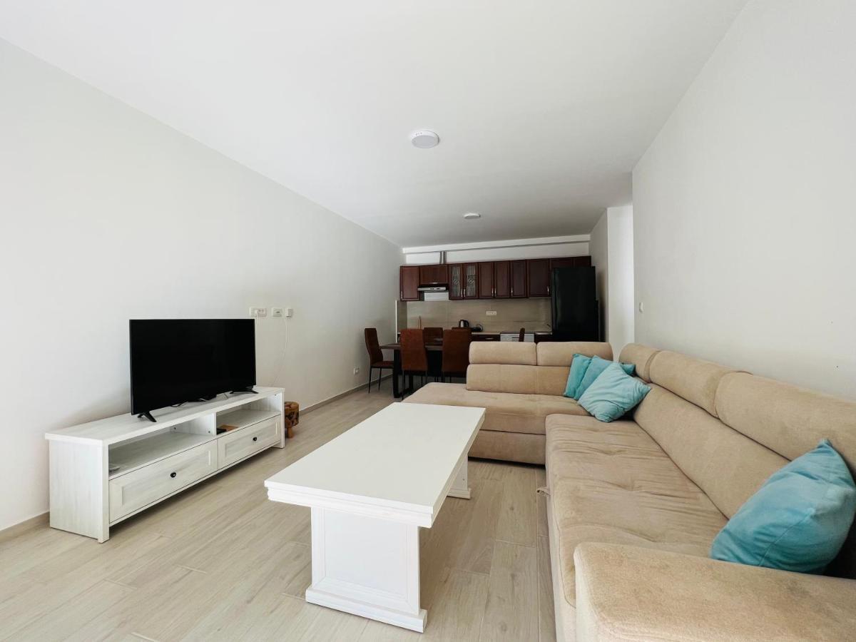 Apartment With Terrace And Private Parking Котор Екстер'єр фото