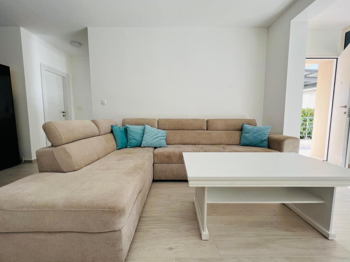 Apartment With Terrace And Private Parking Котор Екстер'єр фото