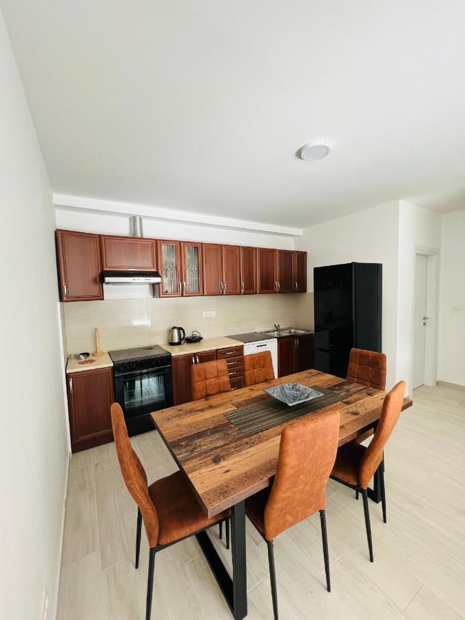 Apartment With Terrace And Private Parking Котор Екстер'єр фото